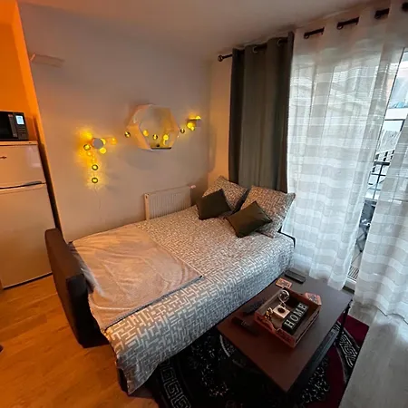 Cosy A Deux Pas De アパート